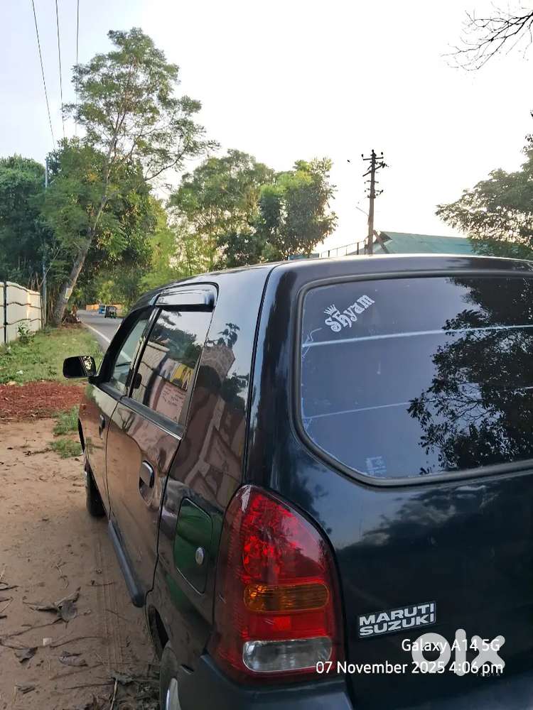 All pepar and car fully fresh condition nd Well Maintained