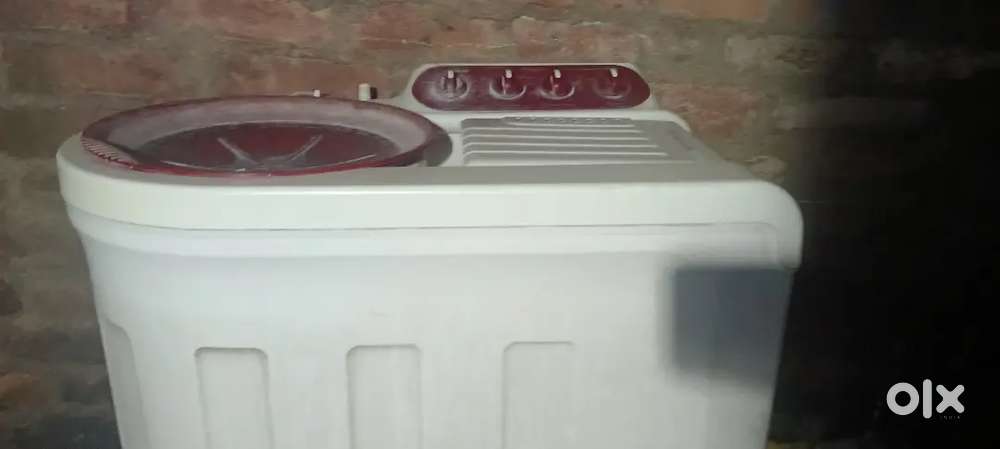 4 years, whirlpool,white and red