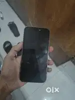 iPhone 14 pro Max 128 gb battery health 82% minor screen broken