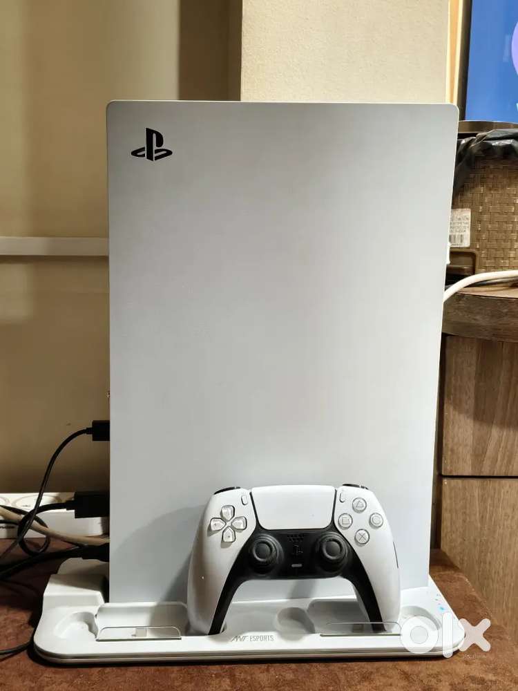 PS5 Standard Edition – Excellent Condition – Fixed Price ₹38,000
