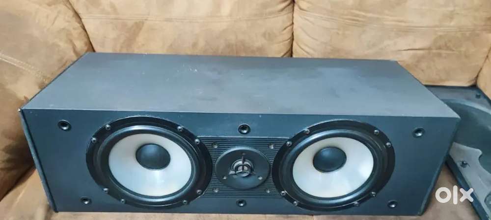 Paradigm CC350 Centre Only for Rs 24,999.