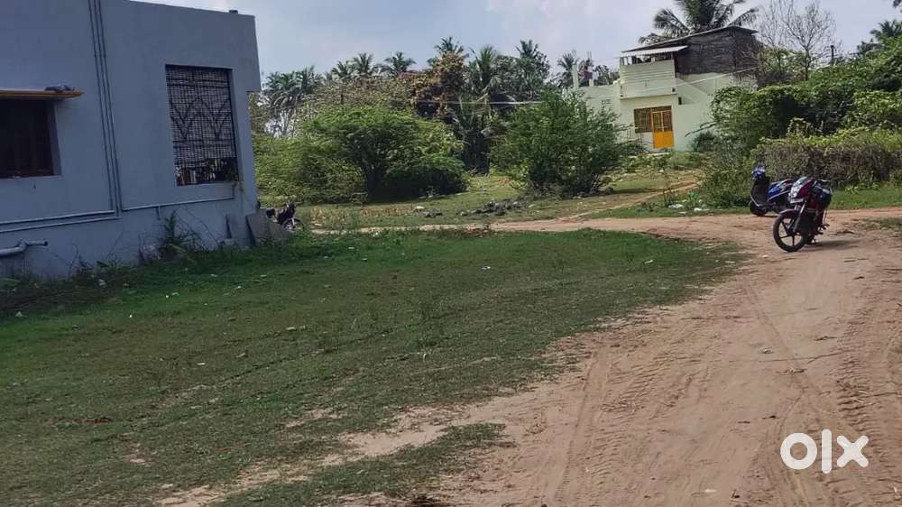 Madagadipet to Tirukanur main road