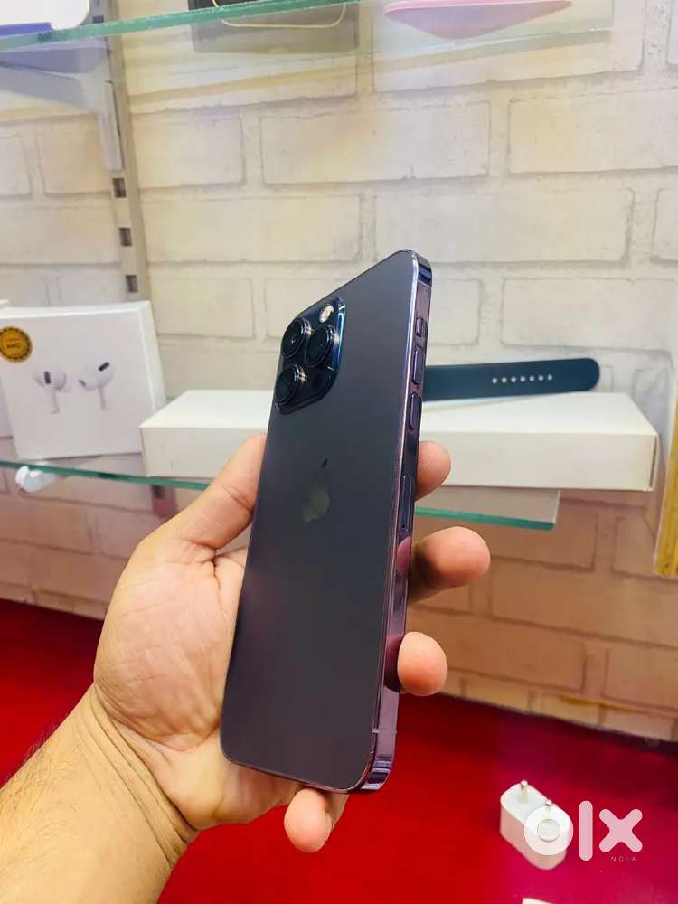 iPhone refurbished available