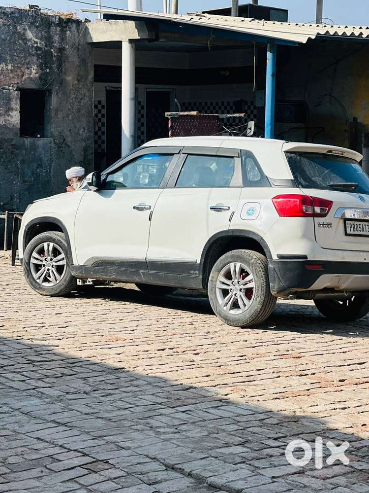 Maruti Suzuki Brezza 2016 Diesel 120000 Km Driven