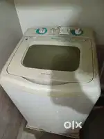 Samsung semi automatic washing machine with stand