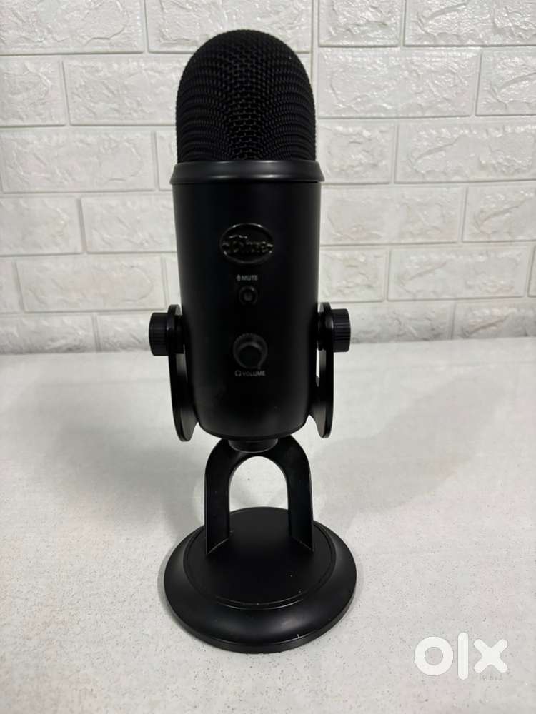 Blue yeti unused microphone