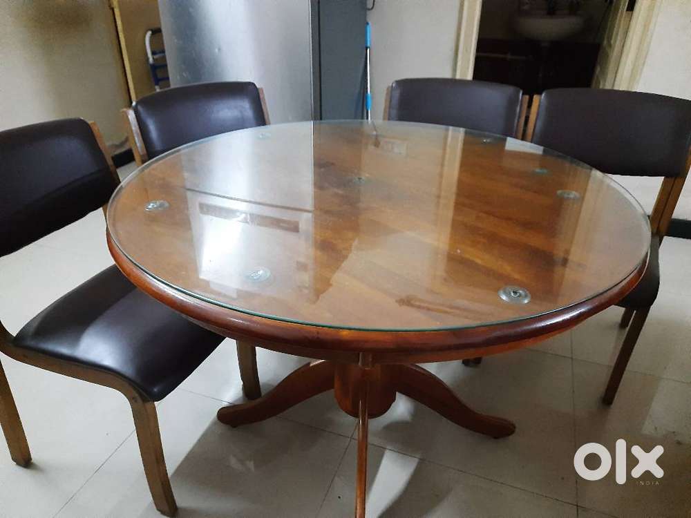 Dining Table & Chair