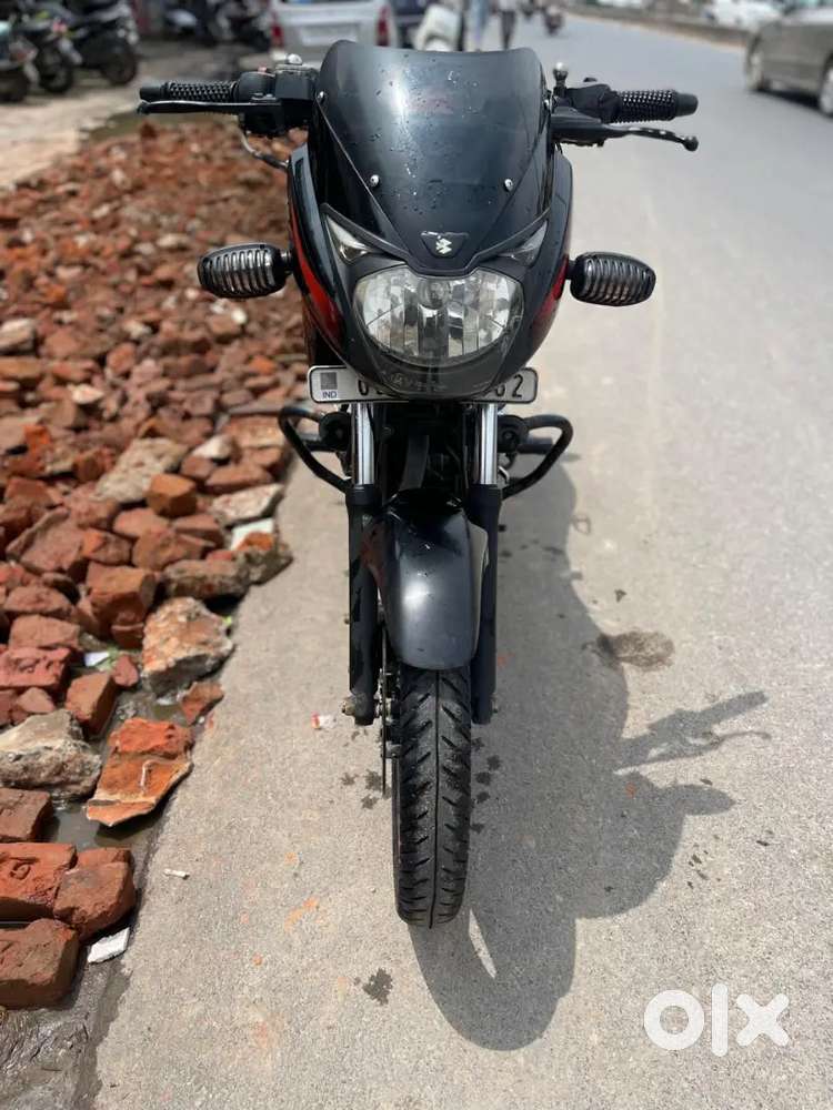BAJAJ PULSAR 150