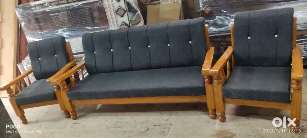 Wooden sofa set's 5 seater (3+1+1) मात्र 6500/- से शुरू