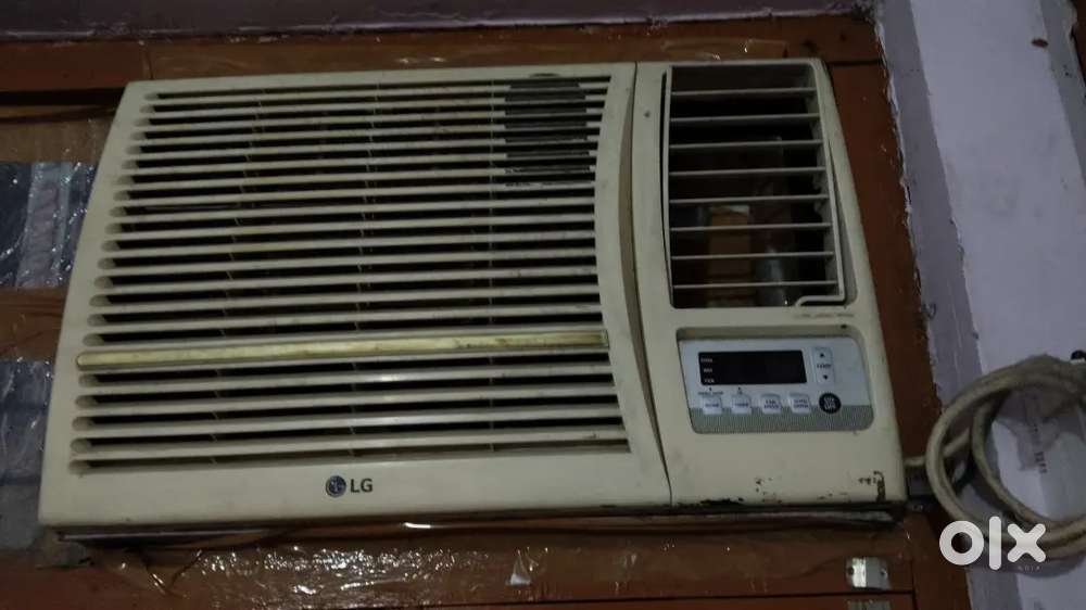LG 1 tan window AC