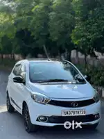 Tata Tiago XZ Opt, 2017, Petrol