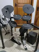 Electric Drum set with studio monitor