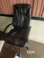 Office Table. 2 chair