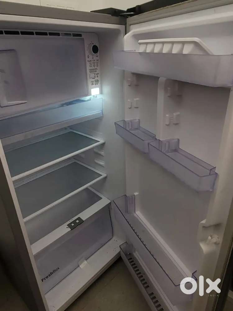 Single door fridge