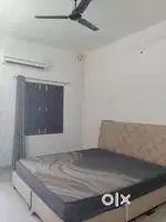 Furnished 3 Bhk Independent floor for Family &  Company Guesthouse