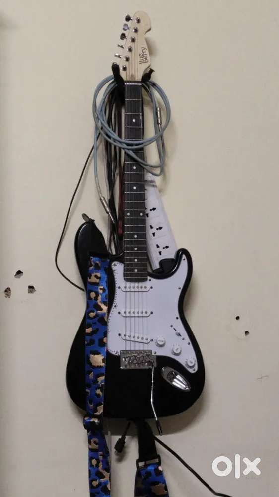 Fine Shyt Black Electric Guitar – Like New + Free Gig Bag!
