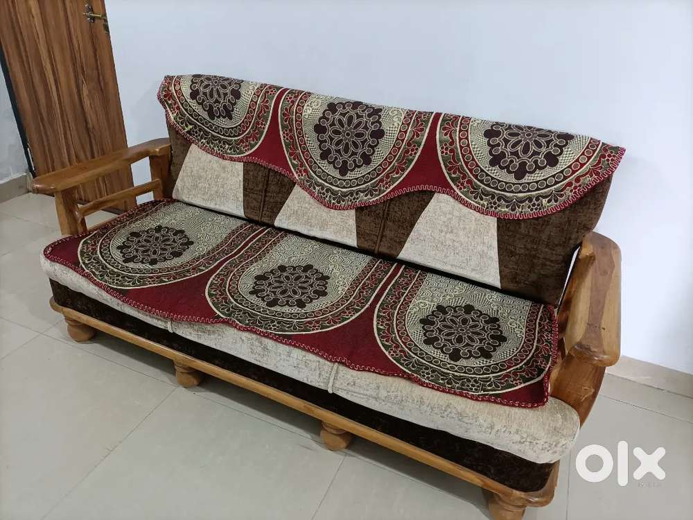 SOFA SET 5 SEATER