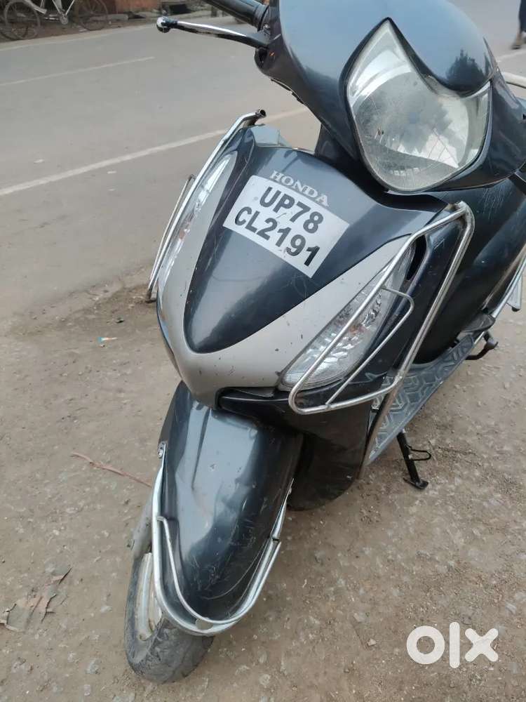 A sccoter (Aviator )