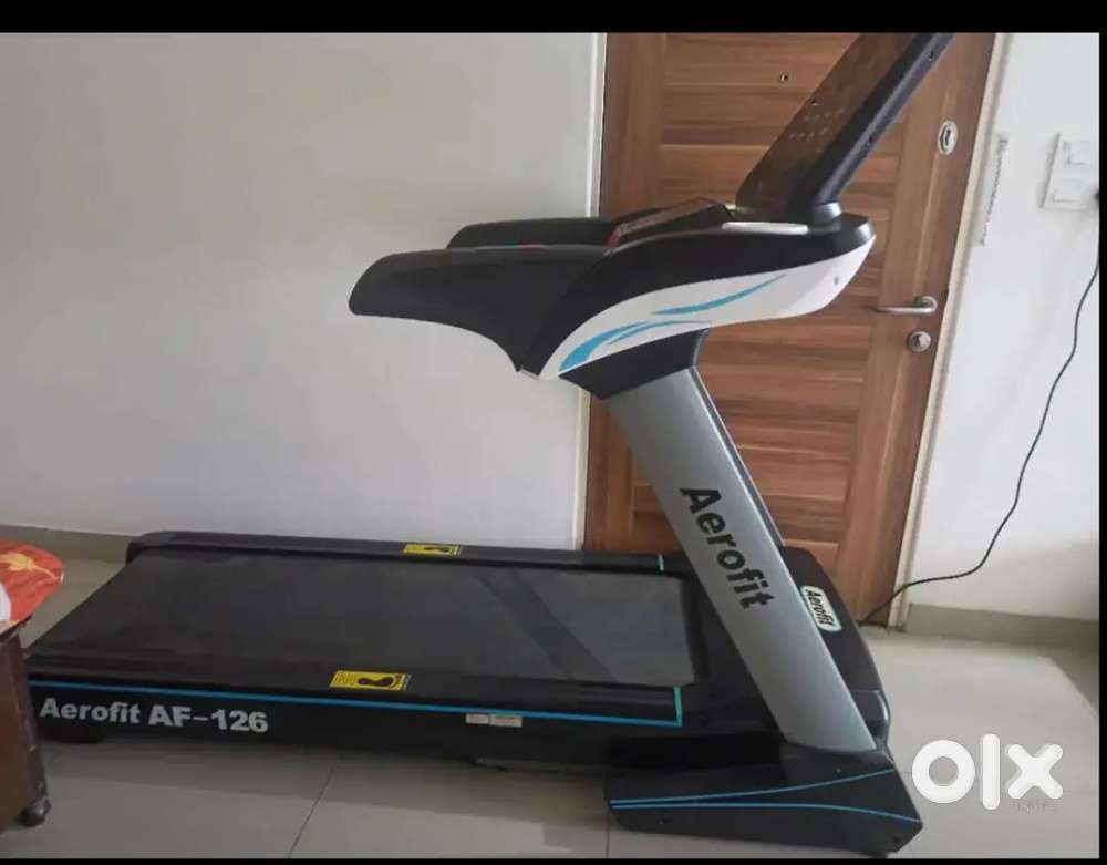 Aerofit AF126 motorised treadmill