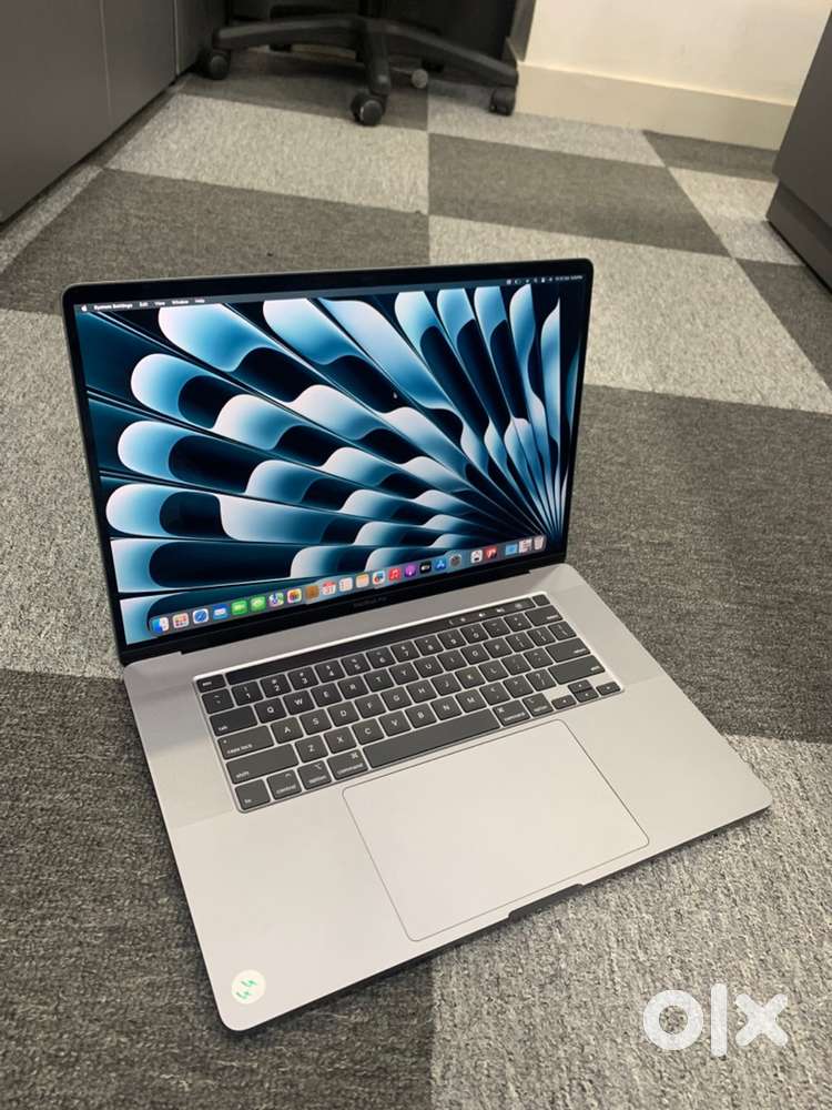 Apple MacBook Pro \ A2141 \ 16inch \ i7-16Gb-512Gb \ Touch ID\Warranty