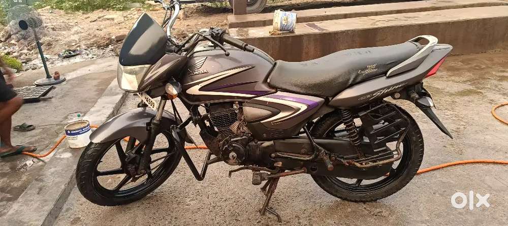 BesExcellent mileage
- Great pickup
- Well-maintained.