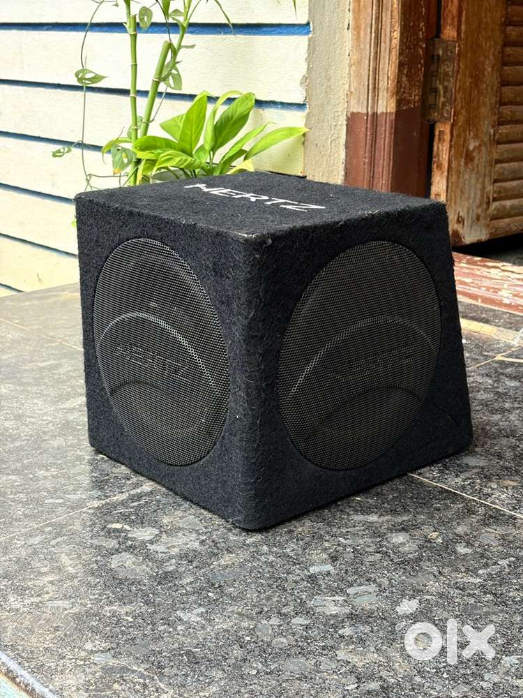 Hertz Dieci DBA 200.3 Active Subwoofer – 140W Max Power