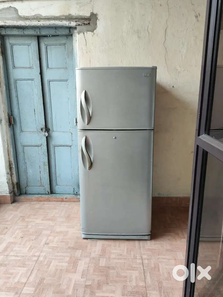 Fridge in non working condition