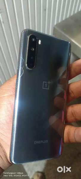Good Condition One plus Nord 8GP ROM + 128GP Memory