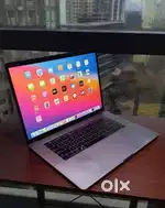 Apple Macbook Pro A1990 15.4-inch Retina