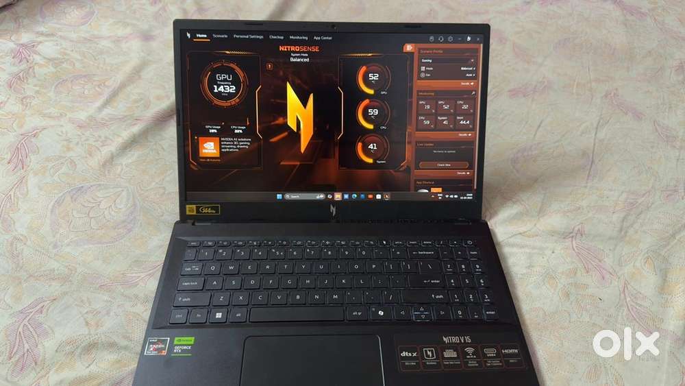 Acer Nitro V15 Ryzen 7 7735HS  Rtx 3050  16gb ram  512gb ssd