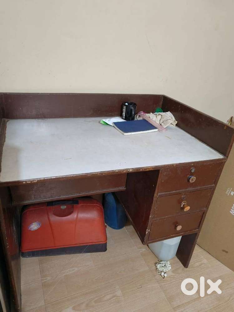Computer table cum study table or office table