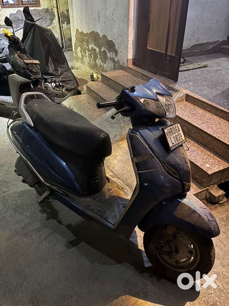 Activa 4g in a mint condition