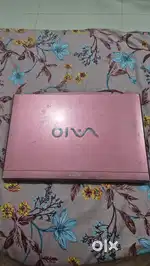 Wanna sell this old ass non working laptop