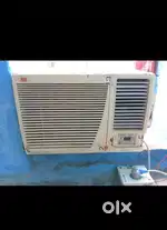 Window AC voltas 1.5 tan