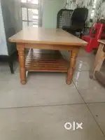 Solid Wooden Center Table with Storage Shelf – Good Condition