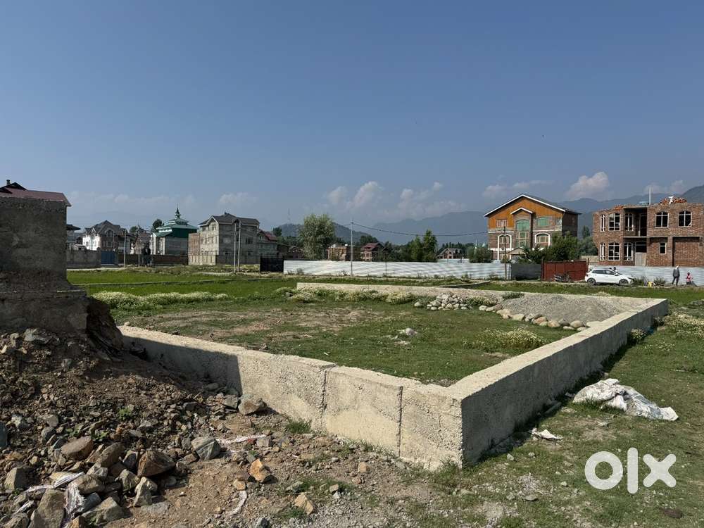 10.5 Marlaa Land Kursoo Padshai Bagh