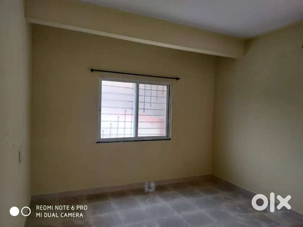 1rk on rent! (spacious )