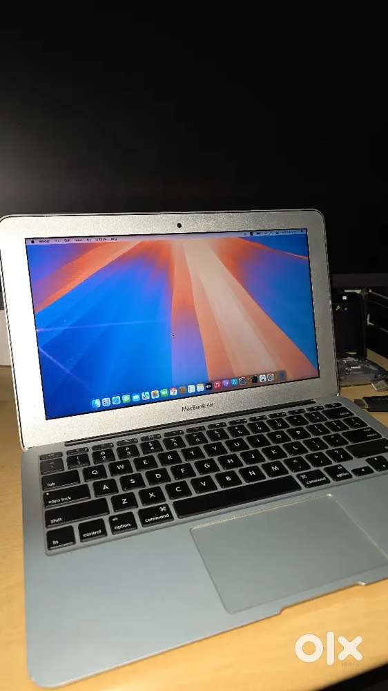 Macbook Air 11.1 inch 2012