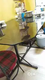 6 seater Dining Table glass top
