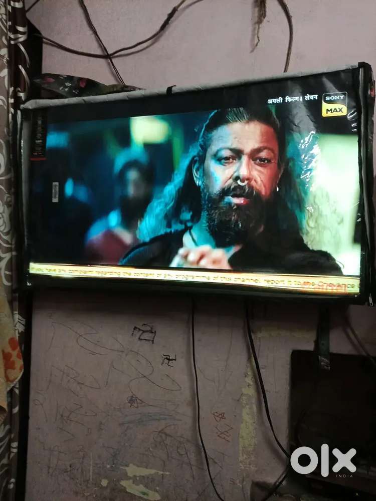 43,inch bush smart LED one year old