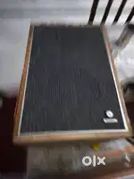 Bush vintage bookshelf speakers