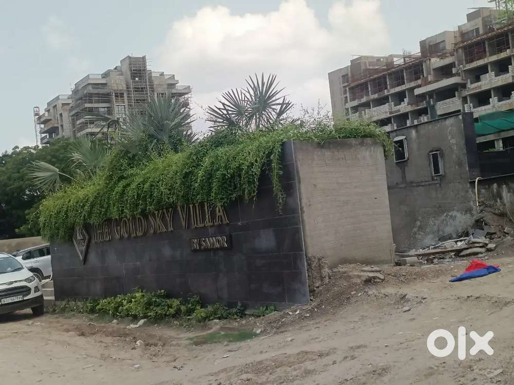 2 ROOM AVAILABLE IN BHILWAS SARDARNAGAR