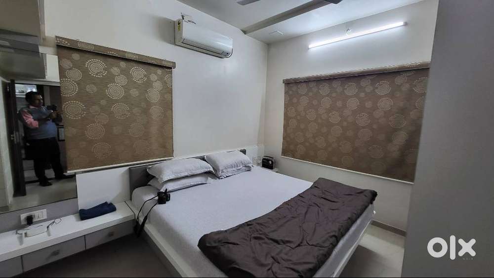 4 BHK Fully Furnished Bungalow for Sale on 80 Ft Road.. Prop Id 1910