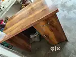 This table is  3 month old . I m selling due to economic issues