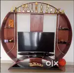 Imported King size TV unit very excellent condition..price negotiable