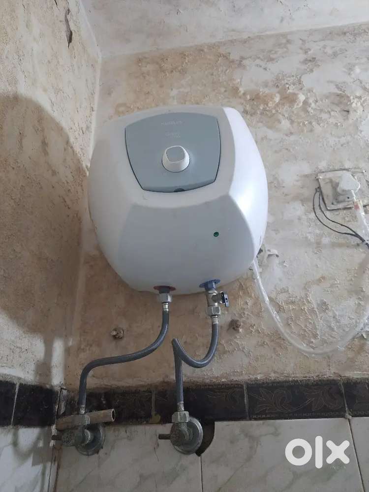 Electric geyser 15 ltr