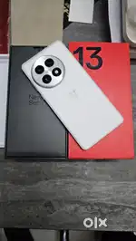 OnePlus 13 12/256gb full kit 8 months warranty availabil new