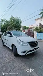Toyota Innova 2.5 VX 8 STR, 2015, Diesel