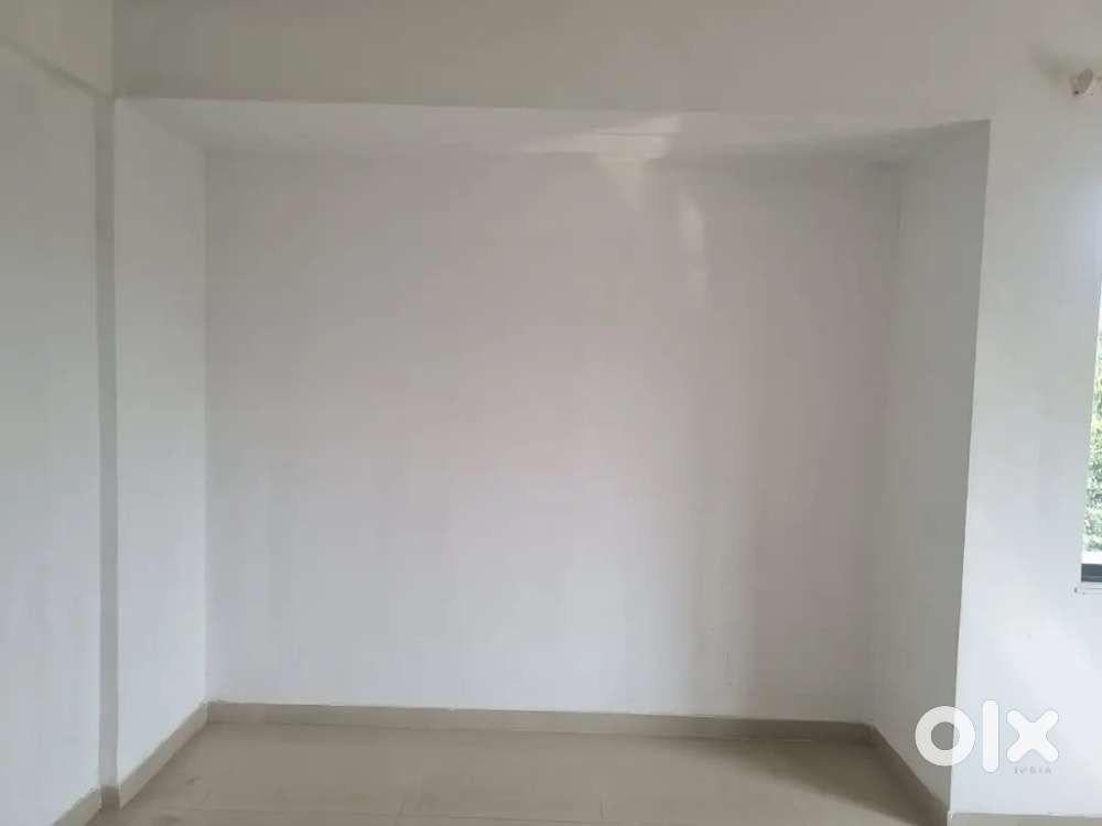 Viman Nagar 1 bhk semi furnished For Rent.