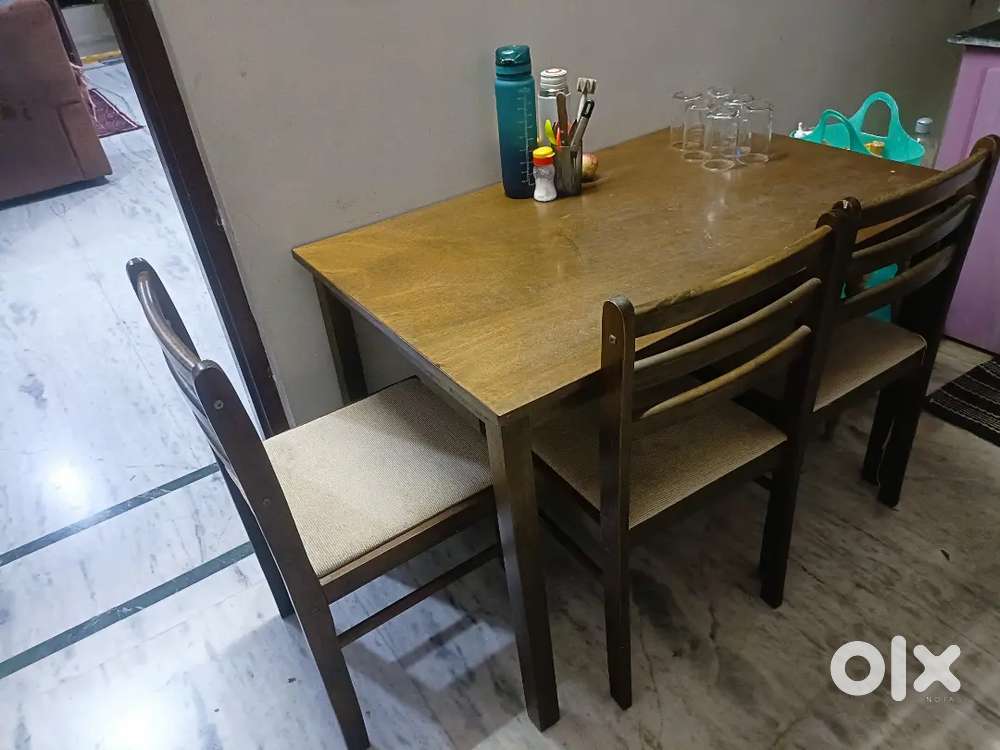Dinning table